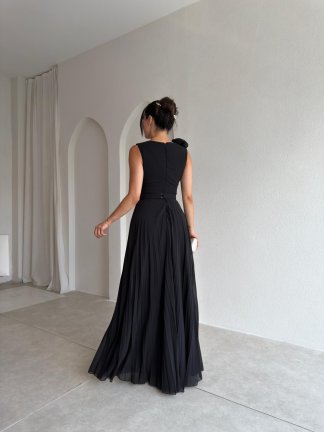 CALM Gül Detaylı Maxi Elbise 1815 - Siyah - 2