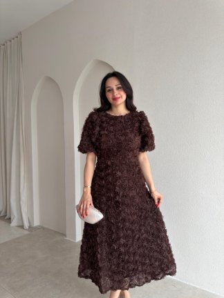 CUTE Kabartma Gül Desenli Midi Elbise 1807 - Acı Kahve 