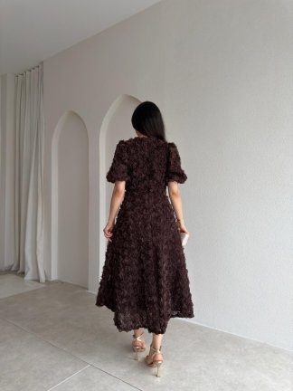 CUTE Kabartma Gül Desenli Midi Elbise 1807 - Acı Kahve - 3