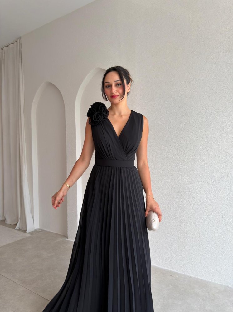 CALM Gül Detaylı Maxi Elbise 1815 - Siyah - Mooi Butik