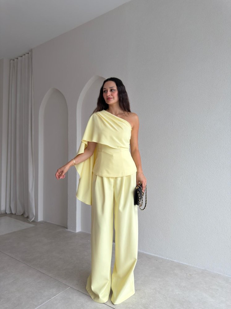 CARİNA Tek Omuz Takım 3689 - Sarı - Mooi Butik