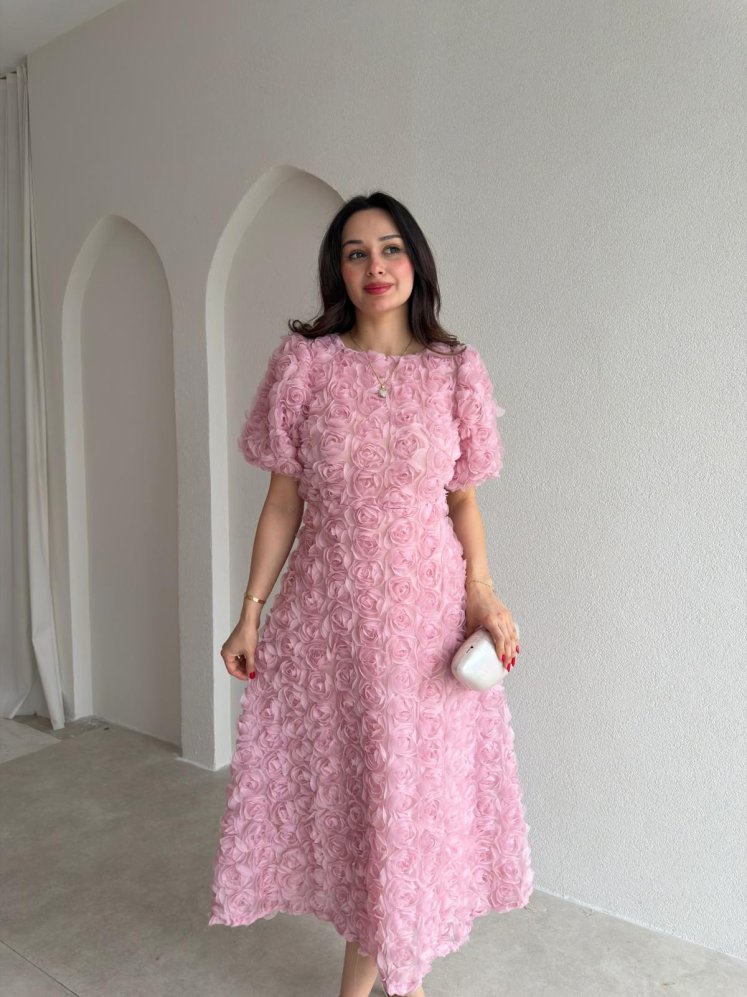 CUTE Kabartma Gül Desenli Midi Elbise 1807 - Pudra - Mooi Butik