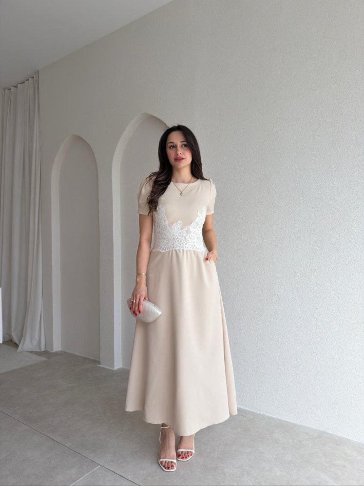  MARSİLYA Dantel Detaylı Elbise 5446 - Krem Rengi - Mooi Butik